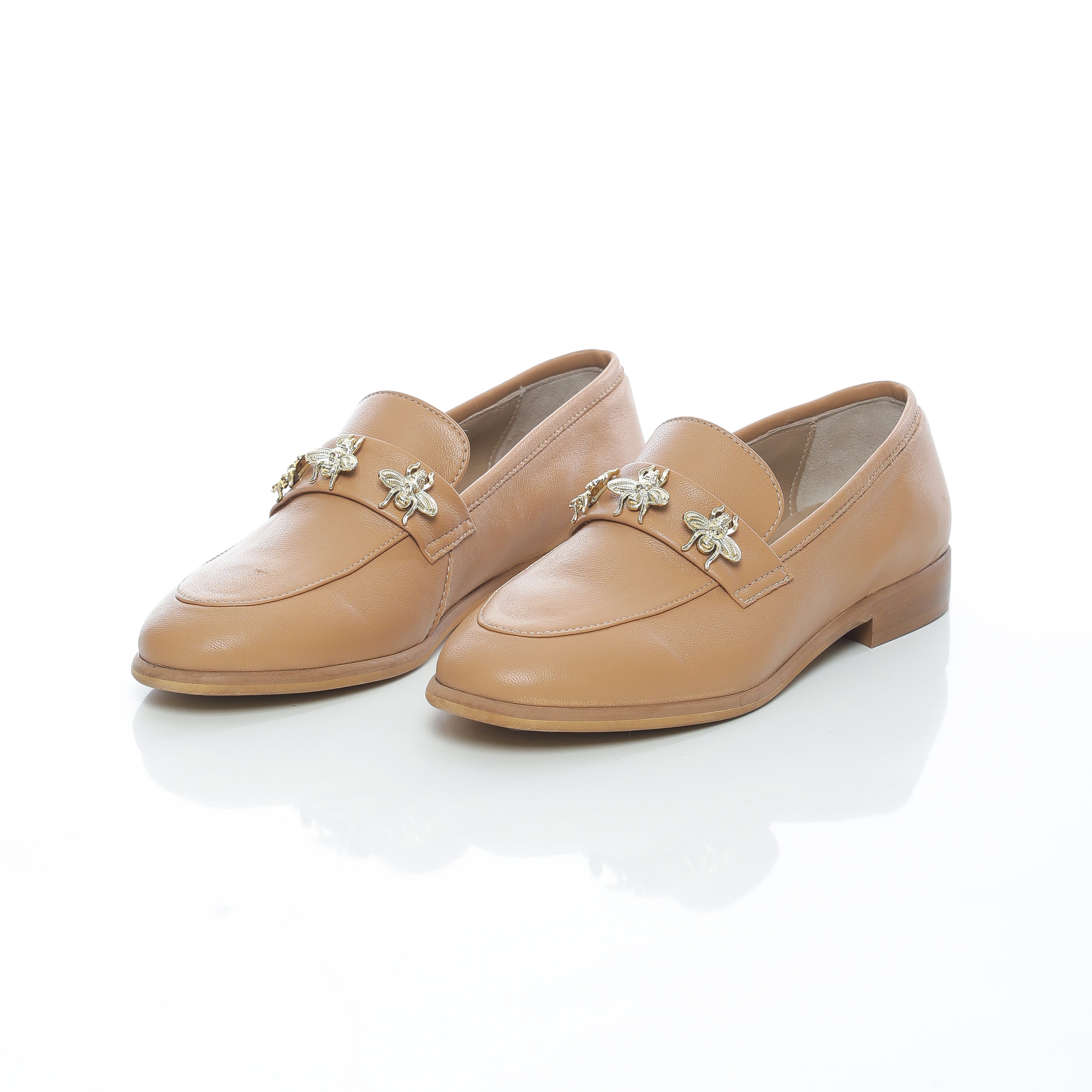 CHIC - Derbies Cuir Bout Amandé Détails Dorés Femme – Image 9