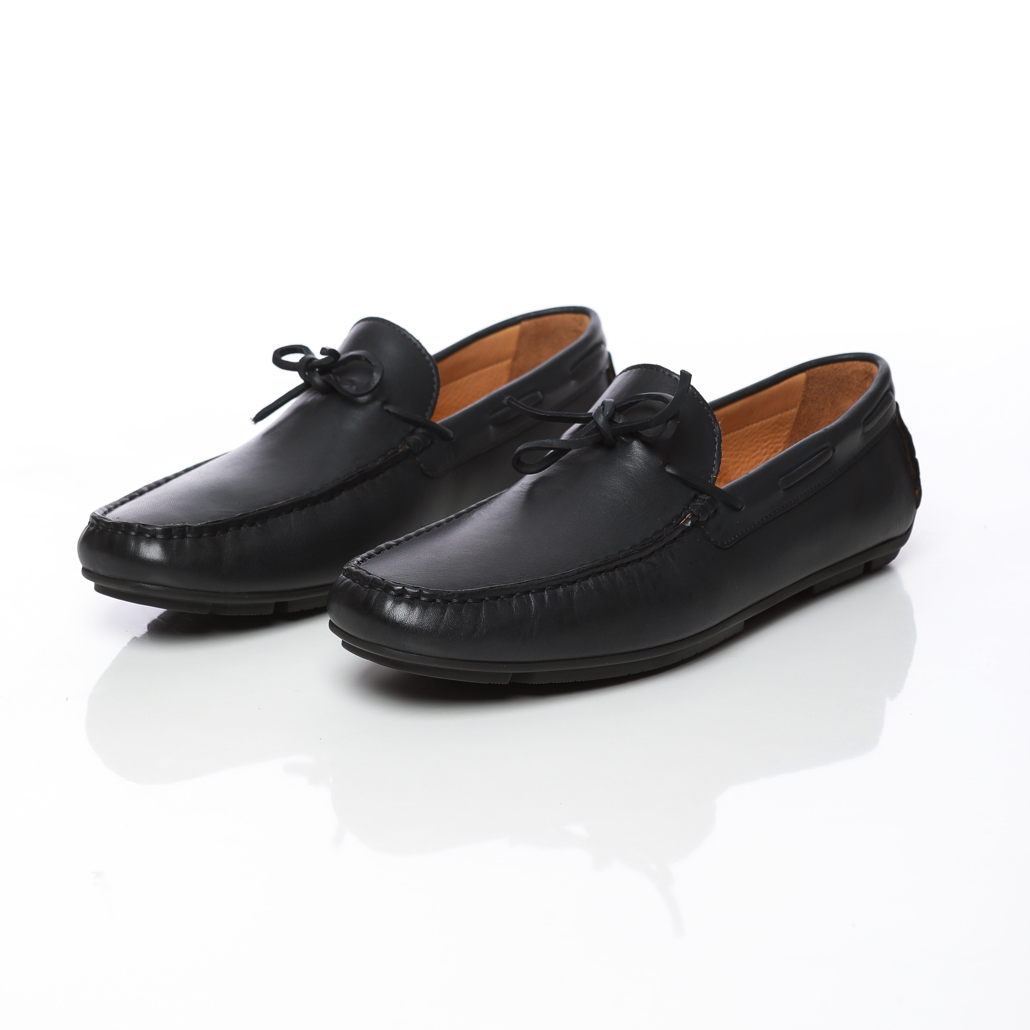 Luxe : Mocassins simples et raffinés en cuir véritable pour homme – Image 4