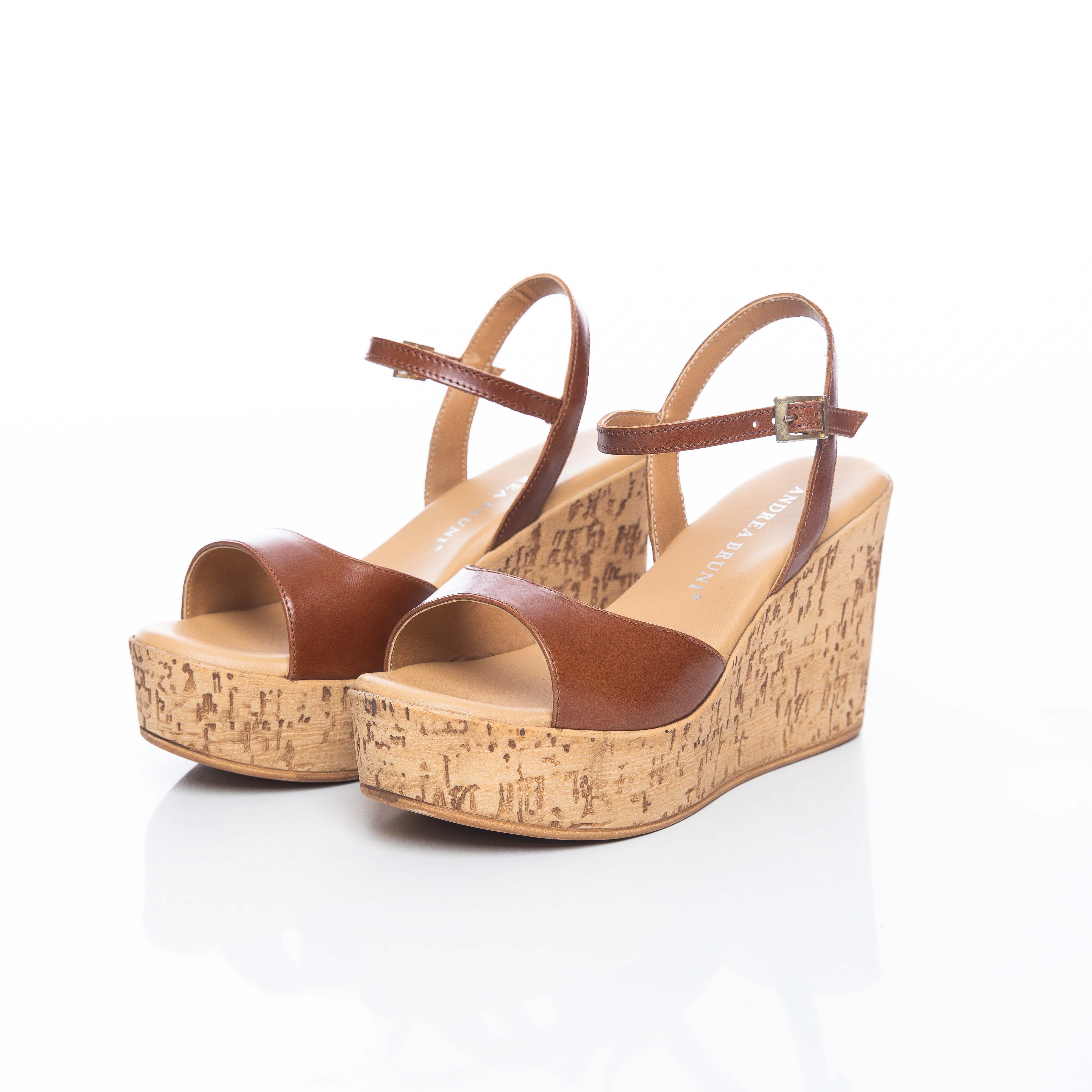 sandales compensées talon liège