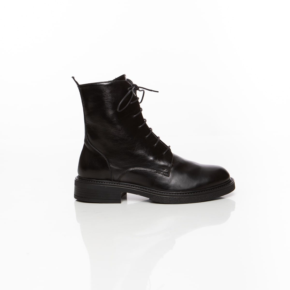 boots plates classique en cuir