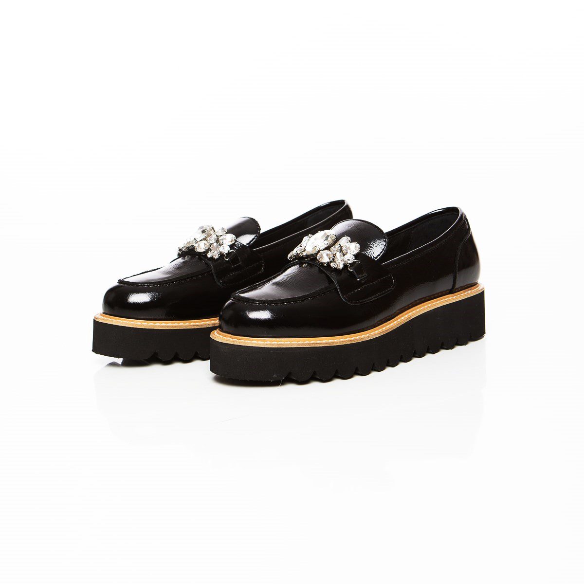 derbies en cuir verni